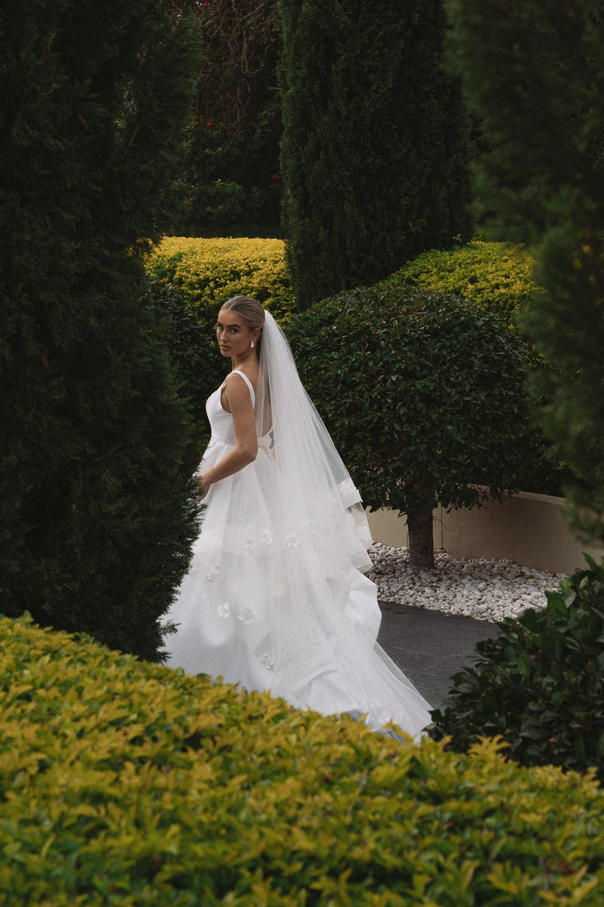 PAPILLON WATERFALL VEIL
