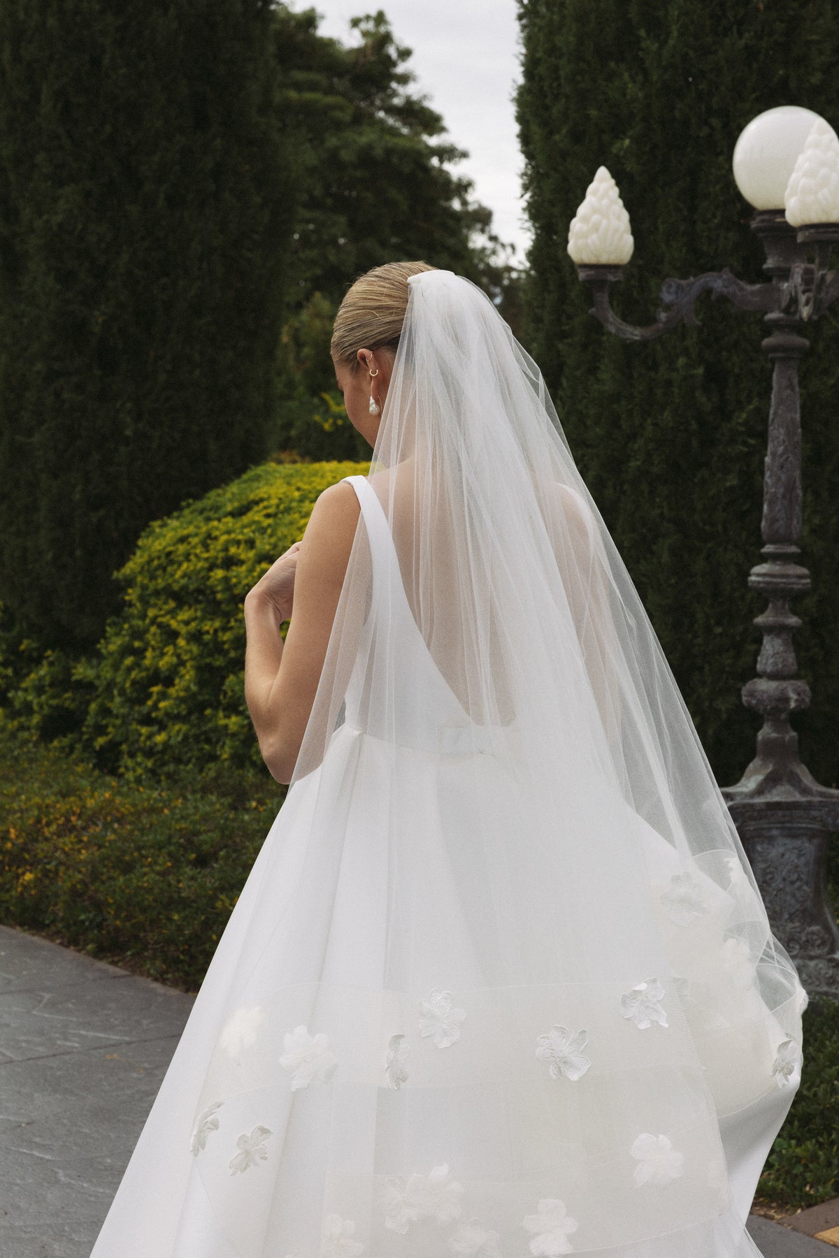 PAPILLON WATERFALL VEIL